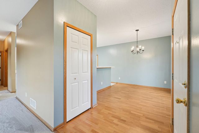 7343 Derby Lane, Shakopee, MN 55379