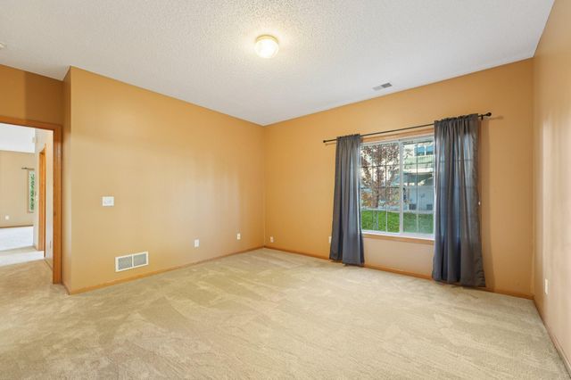 7343 Derby Lane, Shakopee, MN 55379