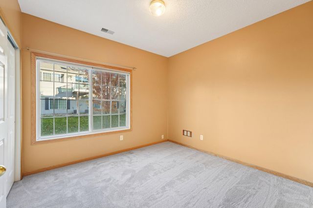 7343 Derby Lane, Shakopee, MN 55379