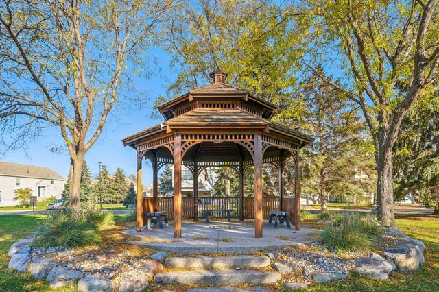 7343 Derby Lane, Shakopee, MN 55379