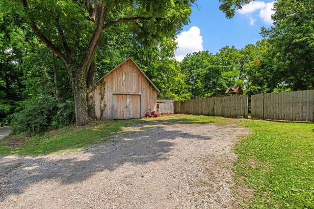107 Price Road, Columbus, OH 43230