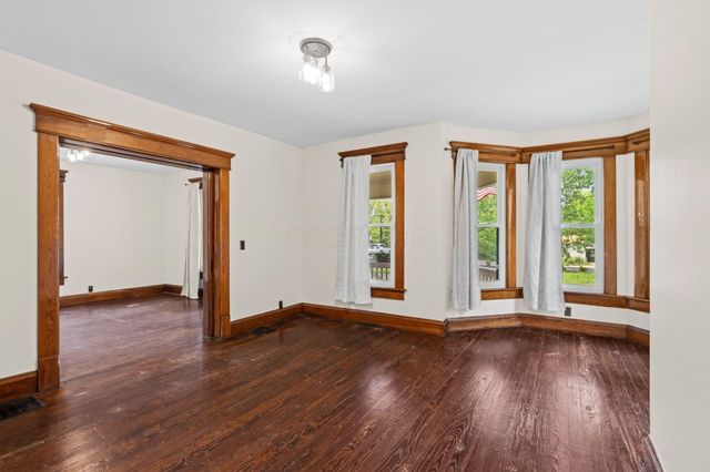 107 Price Road, Columbus, OH 43230