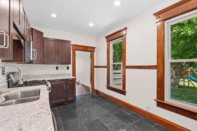 107 Price Road, Columbus, OH 43230