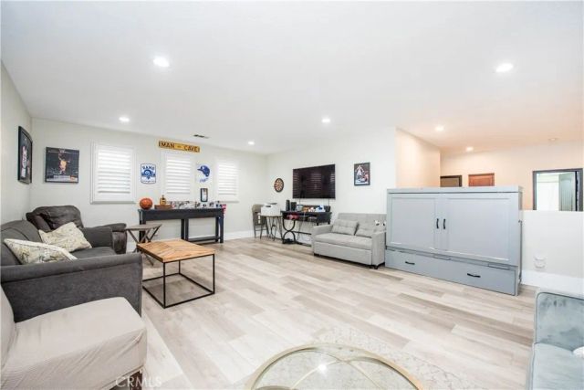 6674 Ashford Mill Court, Eastvale, CA 92880