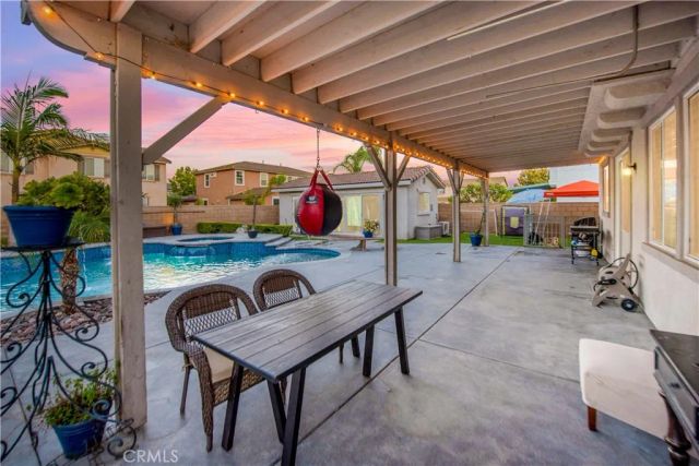 6674 Ashford Mill Court, Eastvale, CA 92880
