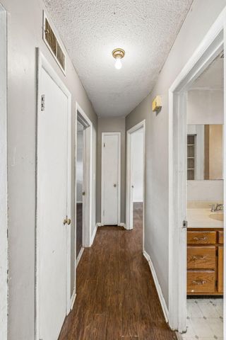 1215 Gadd Road A & B, Hixson, TN 37343