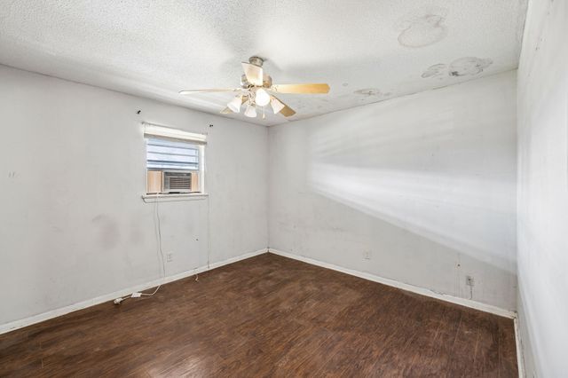 1215 Gadd Road A & B, Hixson, TN 37343