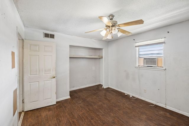 1215 Gadd Road A & B, Hixson, TN 37343