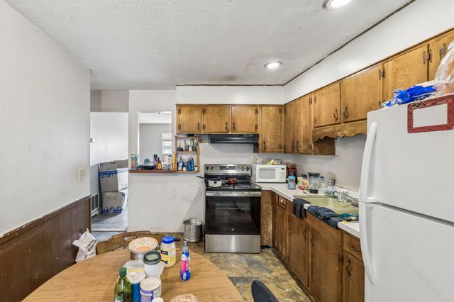 1215 Gadd Road A & B, Hixson, TN 37343