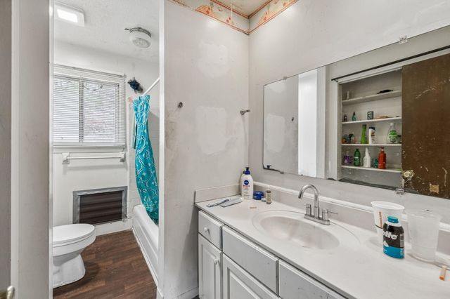 1215 Gadd Road A & B, Hixson, TN 37343