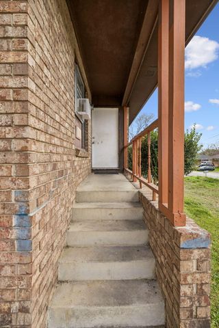 1215 Gadd Road A & B, Hixson, TN 37343