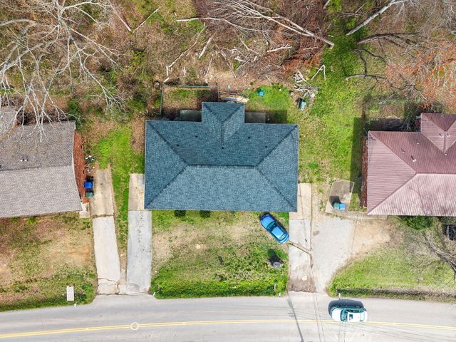 1215 Gadd Road A & B, Hixson, TN 37343