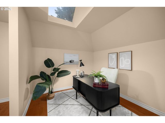 711 KENOLA Ct, Lake Oswego, OR 97034