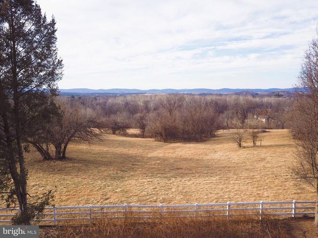 3415 TUDOR DR, Adamstown, MD 21710