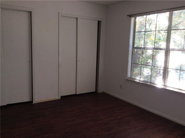 852 W Collins Street, Denton, TX 76201