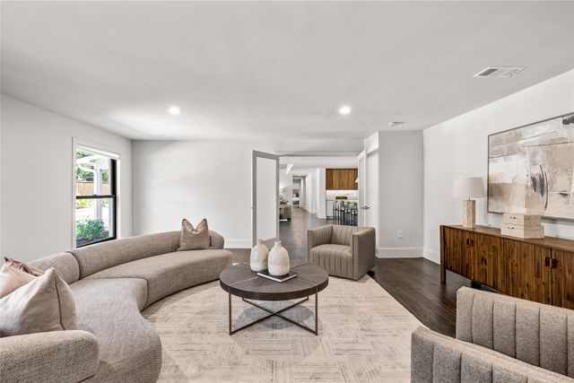 4441 Hockaday Drive, Dallas, TX 75229