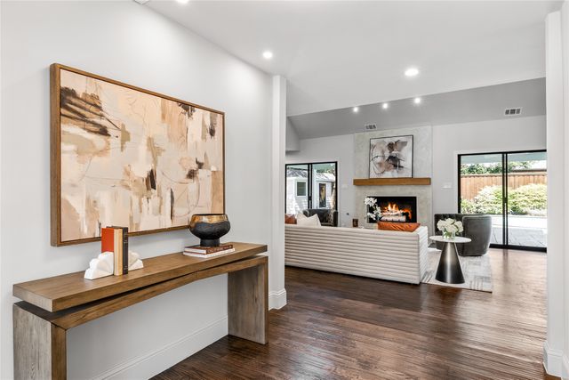 4441 Hockaday Drive, Dallas, TX 75229