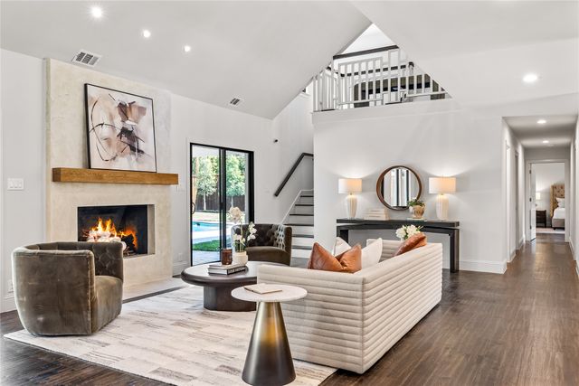 4441 Hockaday Drive, Dallas, TX 75229