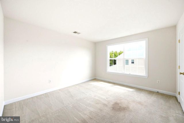 7203 GLEN PINE ST, Glenn Dale, MD 20769