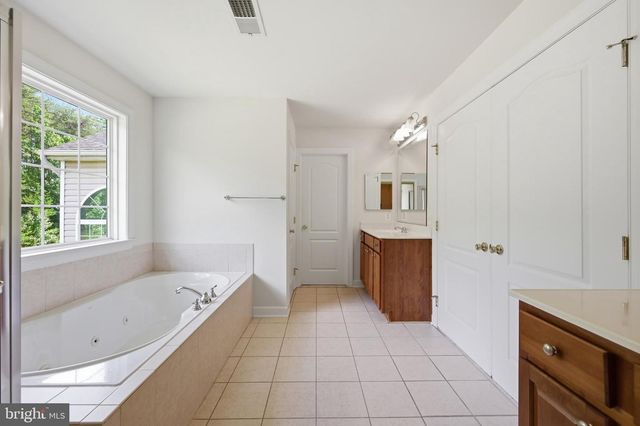 7203 GLEN PINE ST, Glenn Dale, MD 20769