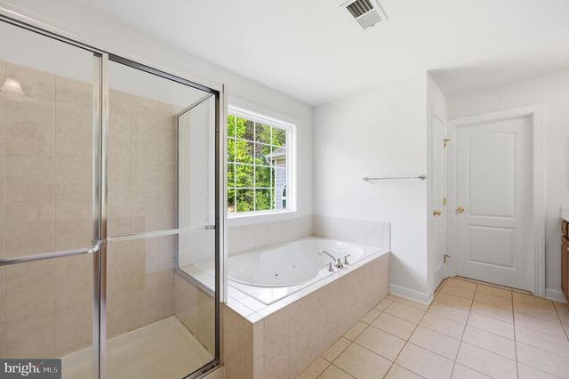 7203 GLEN PINE ST, Glenn Dale, MD 20769