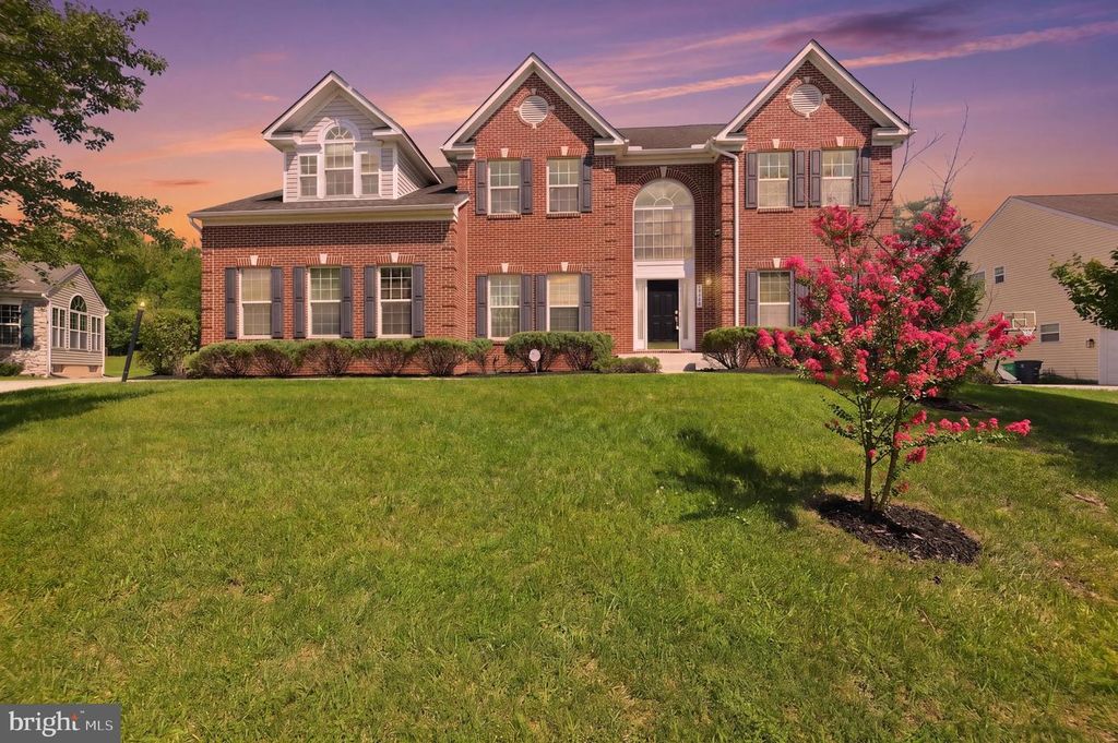 7203 GLEN PINE ST, Glenn Dale, MD 20769