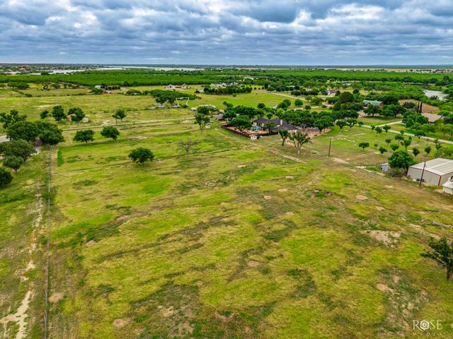 6402 Chalimar Road, San Angelo, TX 76904