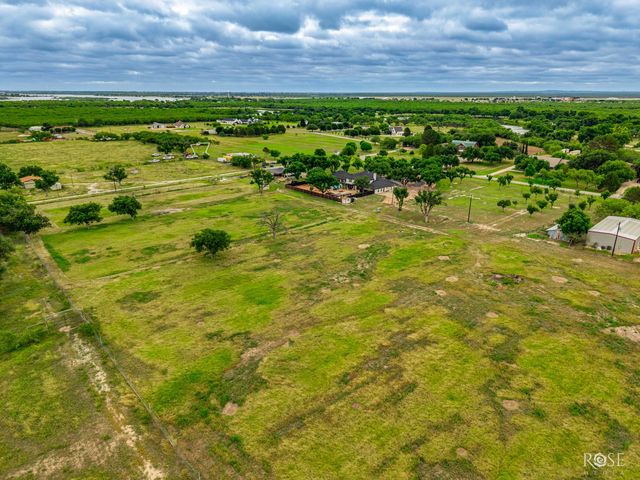 6402 Chalimar Road, San Angelo, TX 76904