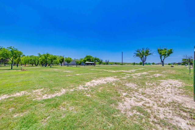 6402 Chalimar Road, San Angelo, TX 76904