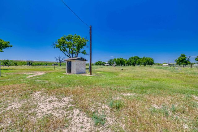 6402 Chalimar Road, San Angelo, TX 76904