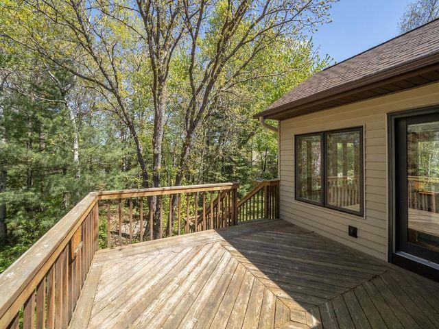 1523 Wellington Way, Eagan, MN 55122