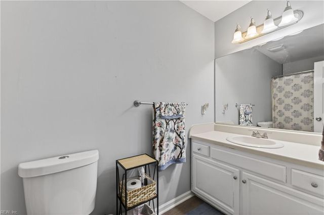 804 Erik Paul DR, Chesapeake, VA 23322