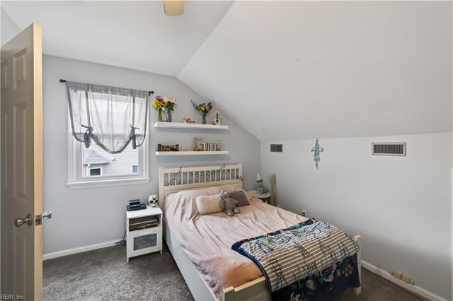 804 Erik Paul DR, Chesapeake, VA 23322