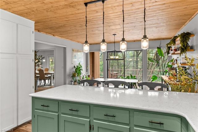 971 Ridge Road, Glade Valley, NC 28627