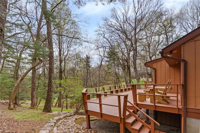 971 Ridge Road, Glade Valley, NC 28627