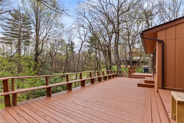 971 Ridge Road, Glade Valley, NC 28627