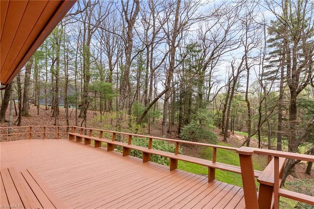 971 Ridge Road, Glade Valley, NC 28627