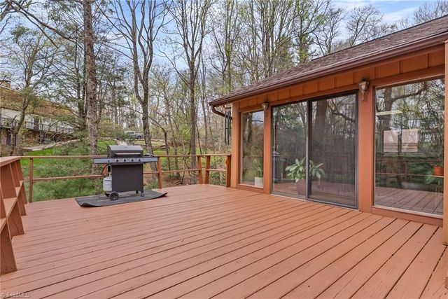 971 Ridge Road, Glade Valley, NC 28627