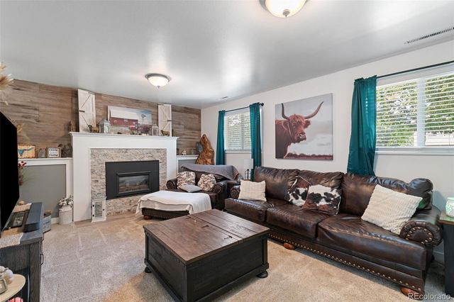 1921 Van Diest Road, Colorado Springs, CO 80915