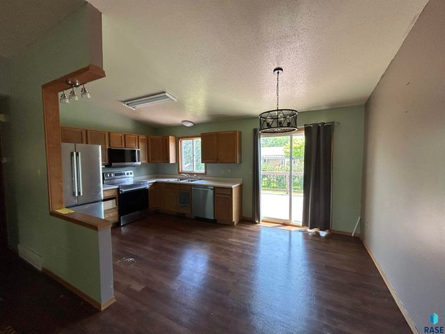 135 Carroll St Street, Tea, SD 57064