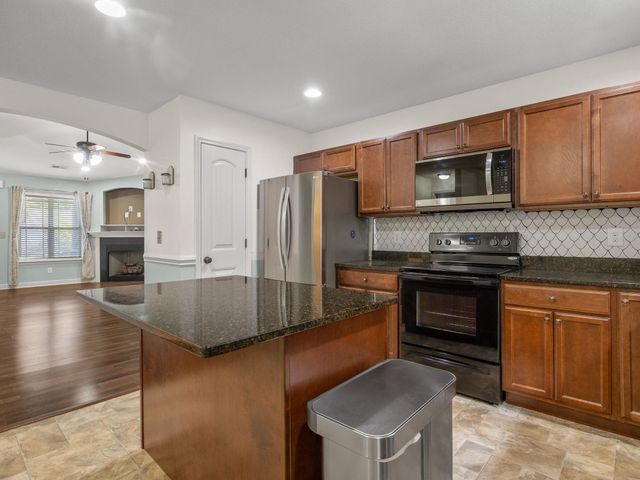 618 Chastine Drive, Spartanburg, SC 29301