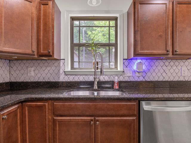 618 Chastine Drive, Spartanburg, SC 29301