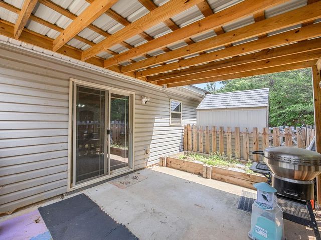618 Chastine Drive, Spartanburg, SC 29301