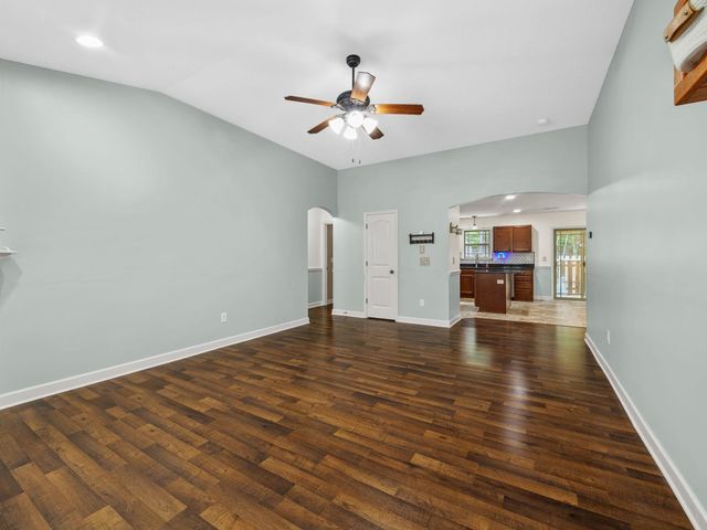 618 Chastine Drive, Spartanburg, SC 29301