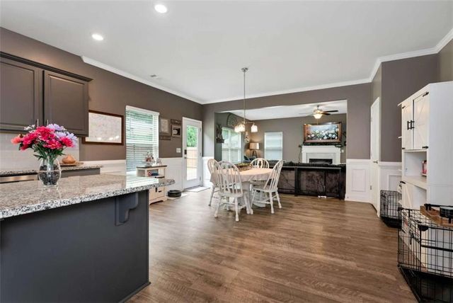 447 Brooks Village Drive, Pendergrass, GA 30567
