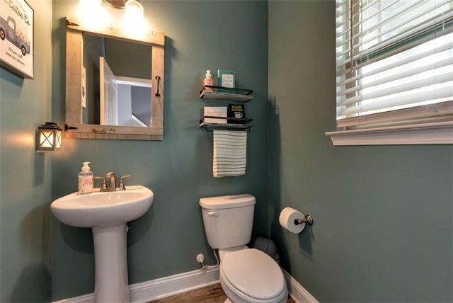447 Brooks Village Drive, Pendergrass, GA 30567