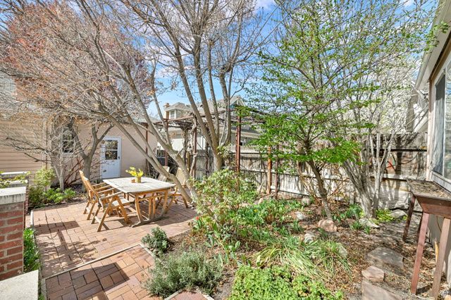 943 S MCCLELLAND ST, Salt Lake City, UT 84105