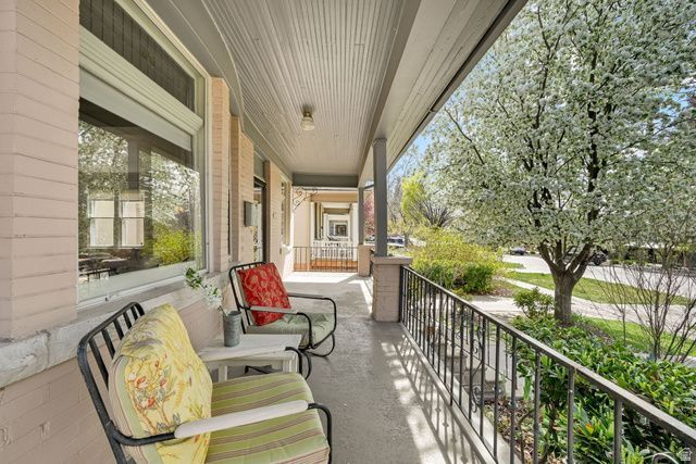 943 S MCCLELLAND ST, Salt Lake City, UT 84105