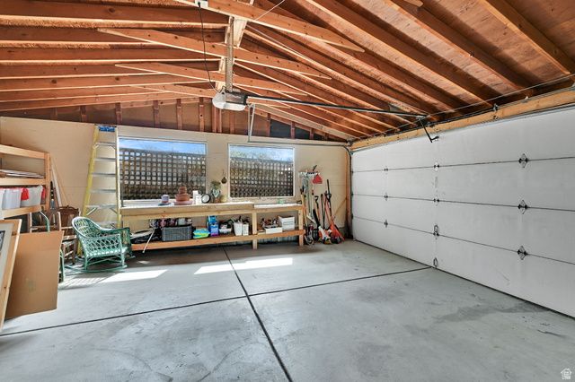 943 S MCCLELLAND ST, Salt Lake City, UT 84105