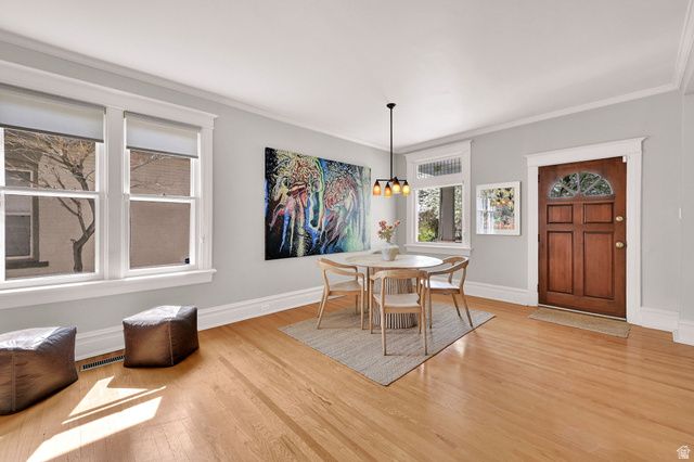 943 S MCCLELLAND ST, Salt Lake City, UT 84105